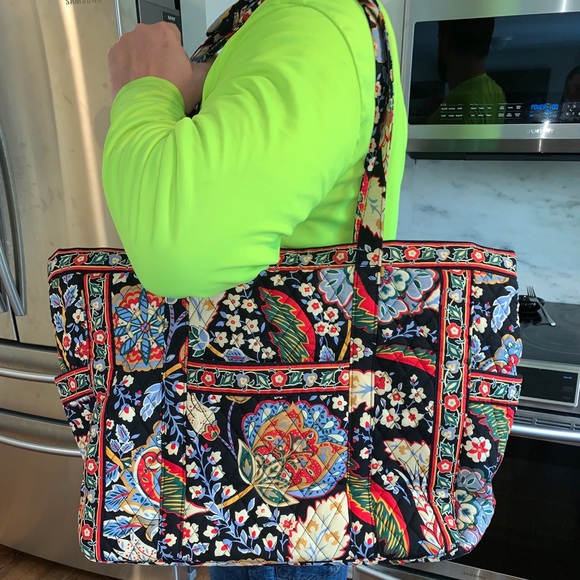 NWOT Vera Bradley Bag - Picture 2 of 5